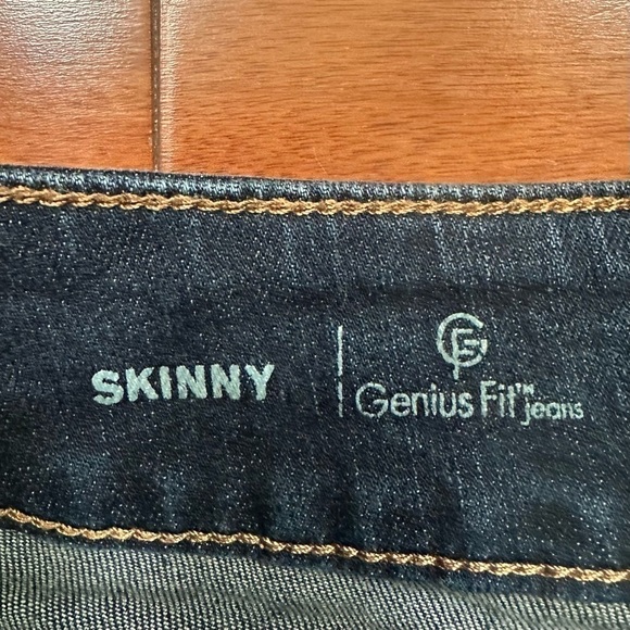 Lane Bryant Genius Fit Skinny Jeans - Picture 12 of 12